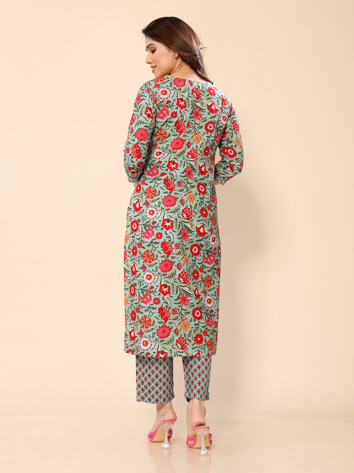 Cyan Green Women's Regular Fit Floral Printed Straight Kurti with Pant
