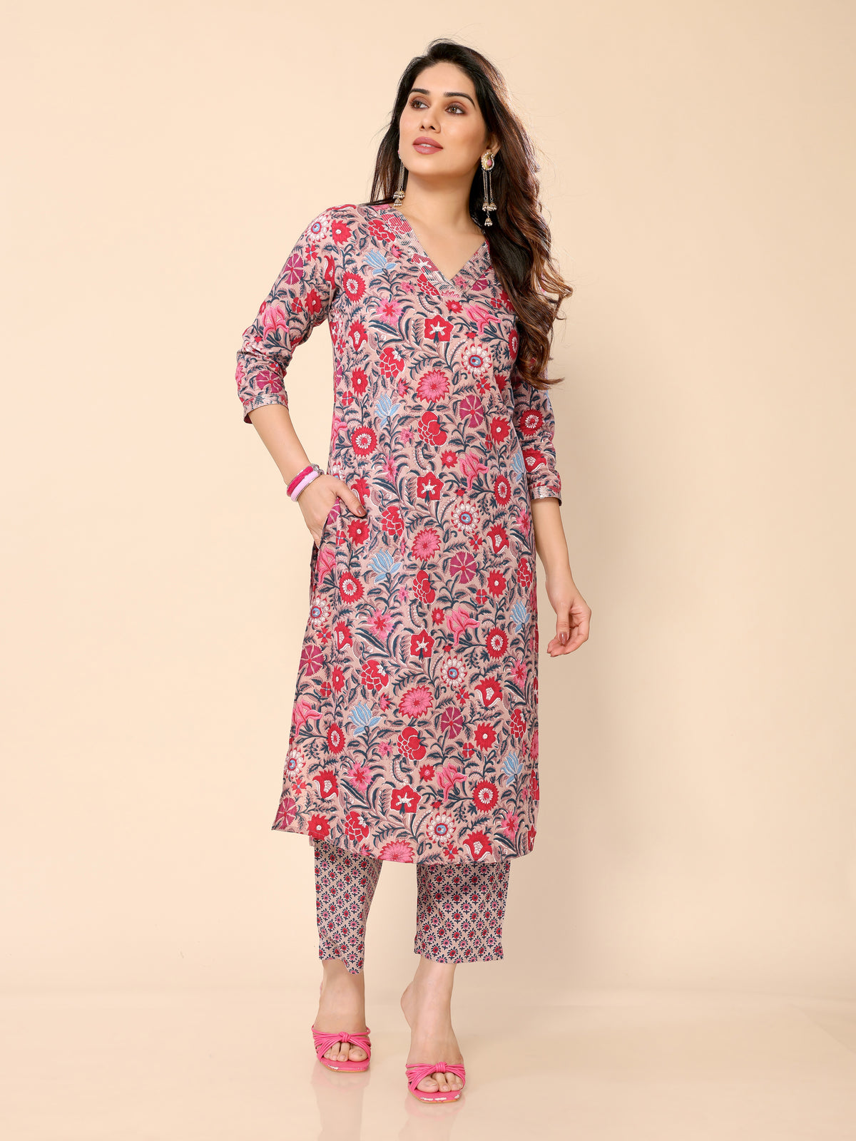 Pink Women's Regular Fit Floral Printed Straight Kurti with Pant