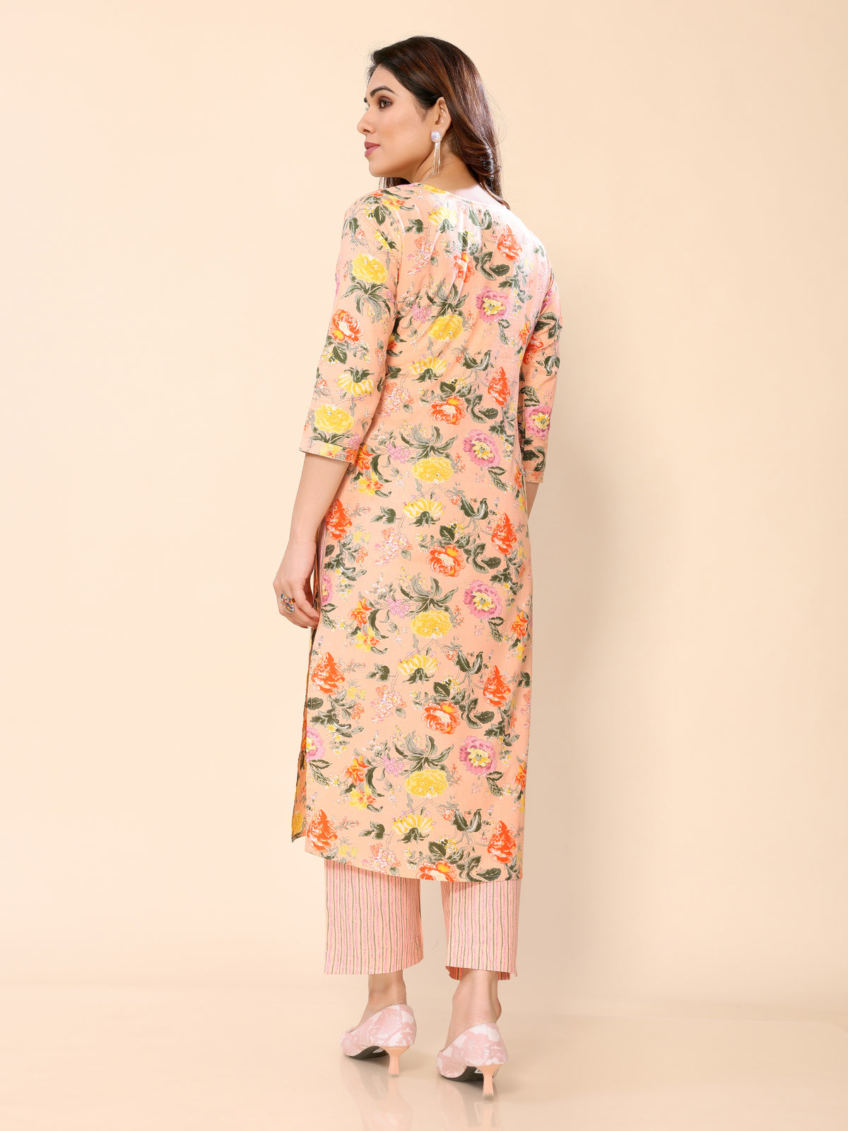 Peach Regular Fit Floral Printed Cotton Straight Kurti with Pant