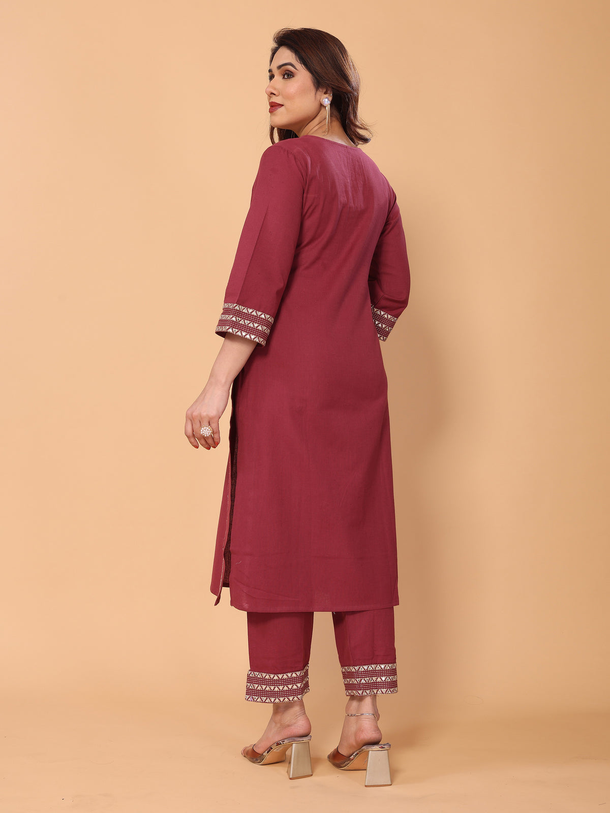 Stylish Mirror Embellished Pinkish-Red Cotton Kurta Pant Set for Women