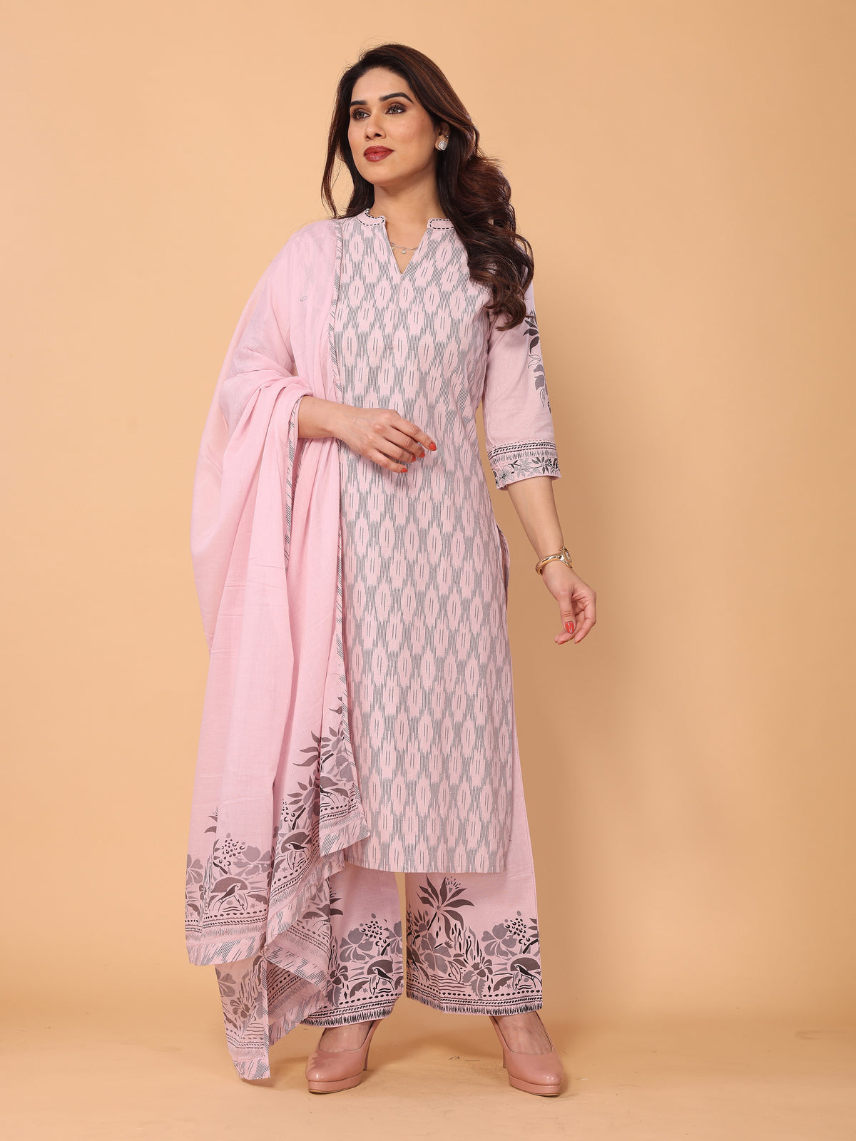 Sophisticated Pink Floral Print Cotton Kurta Palazzo Set for Women