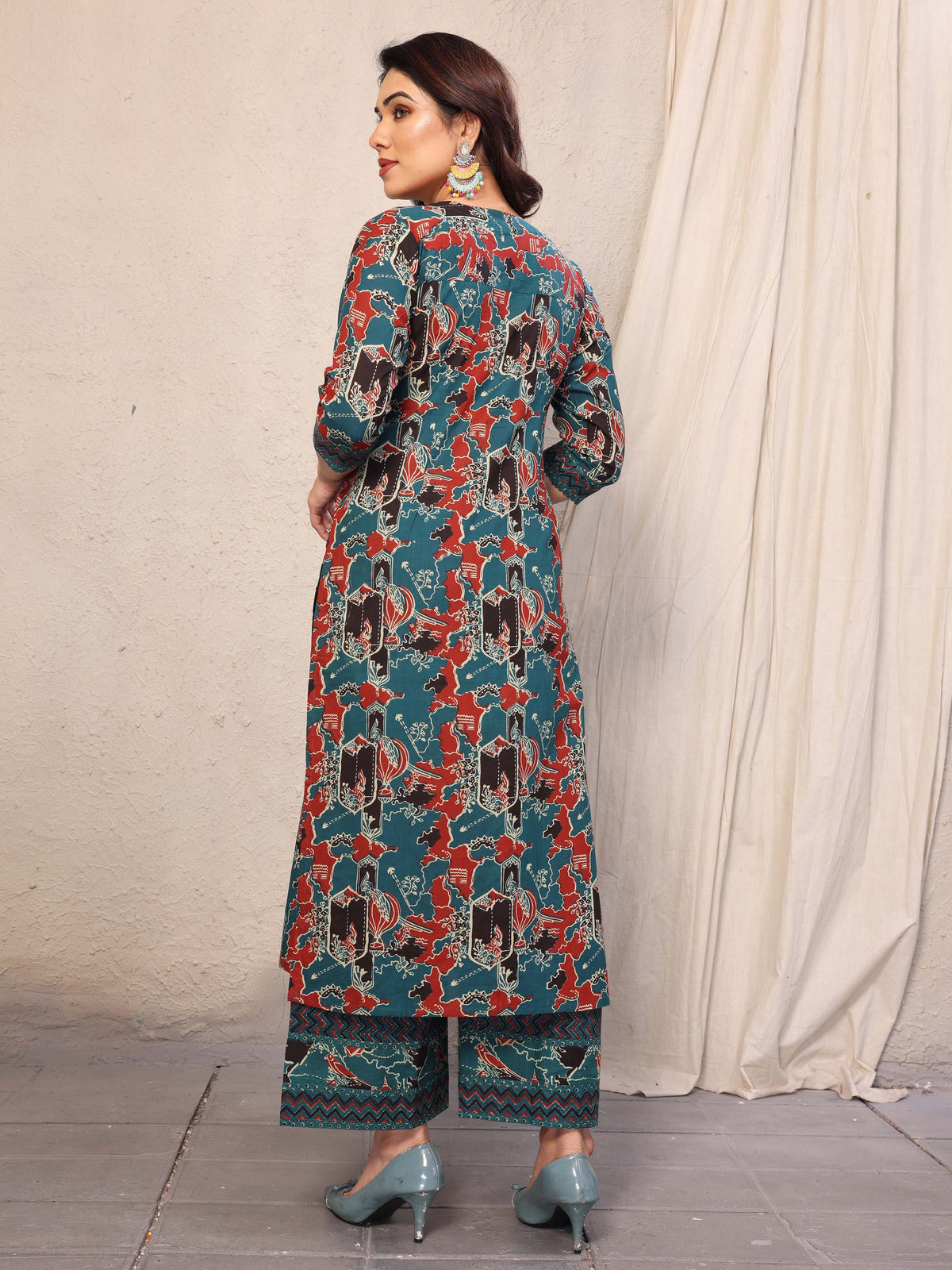 Cyan Blue Abstract Printed Three Quarter Sleeves Cotton Kurta with Palazzo