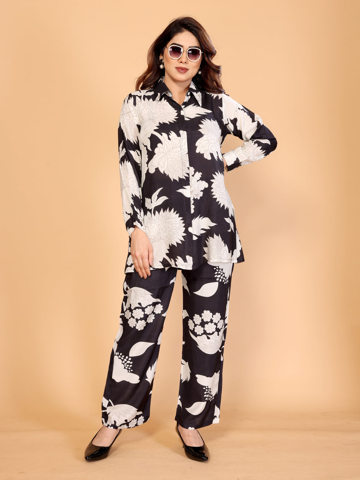 Elegant Black & White Floral Printed Co-Ord Set