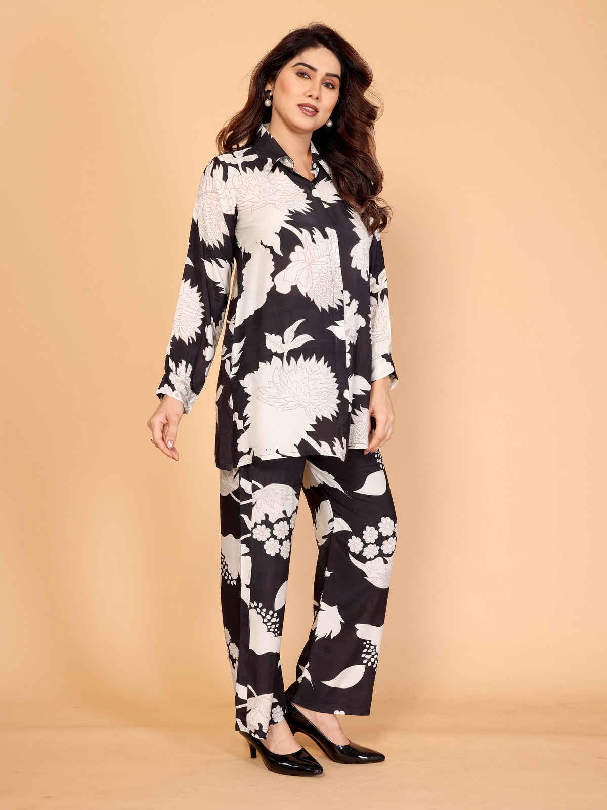 Elegant Black & White Floral Printed Co-Ord Set