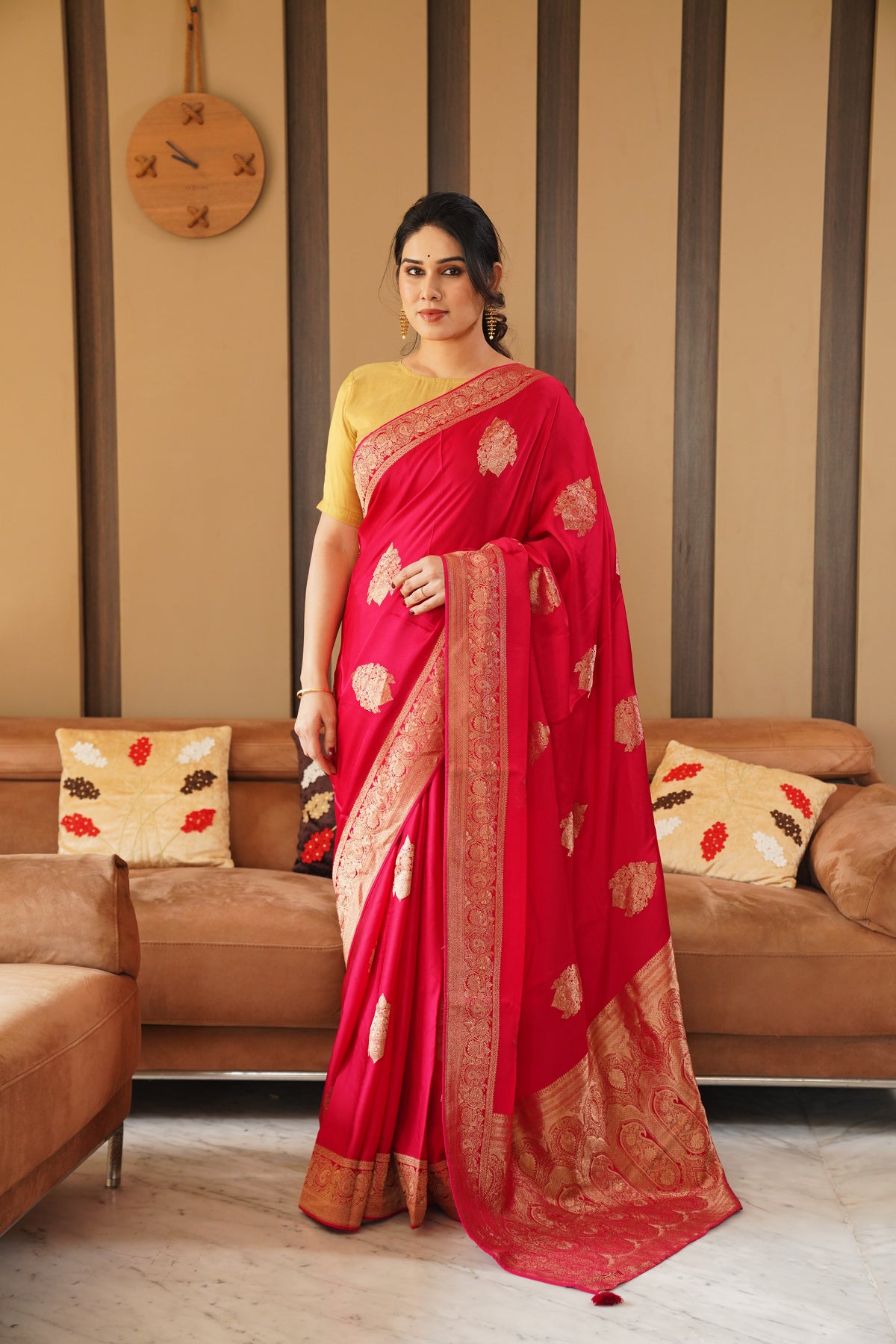 Rishika Premium Designer Saree – Elegant Contrast Border Collection