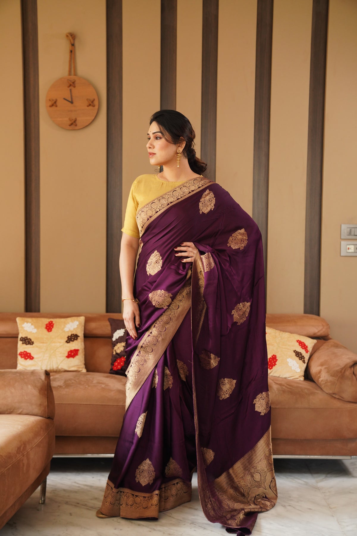 Rishika Premium Designer Saree – Elegant Contrast Border Collection