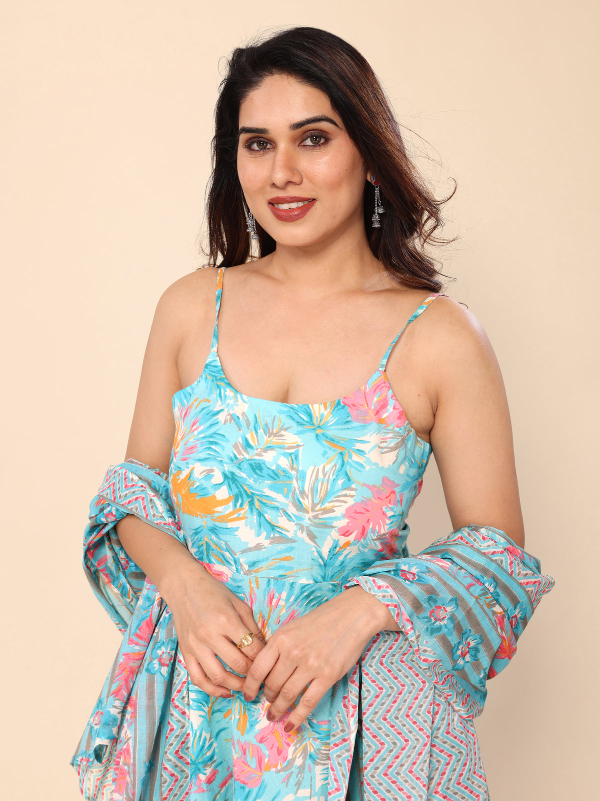 Blue Floral Printed Flared Sleeveless Kurta Pant & Dupatta Set