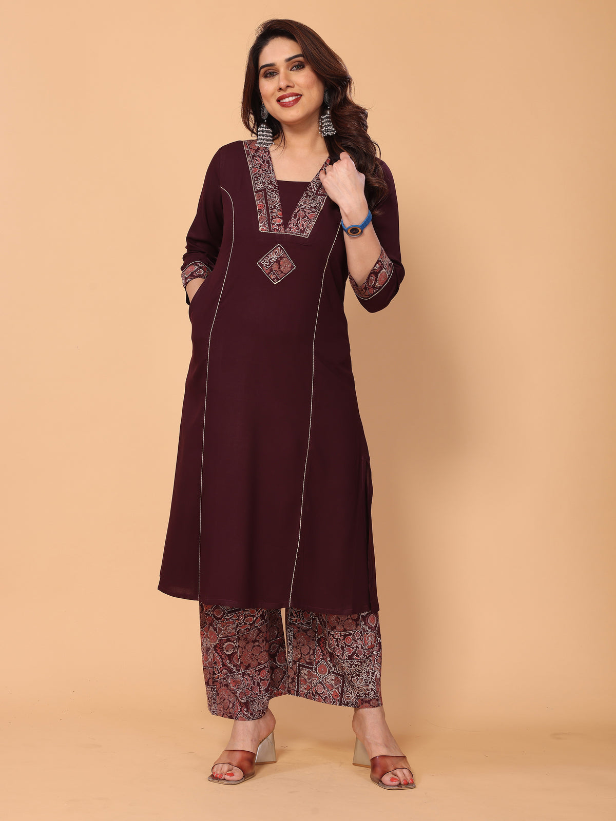 Elegant Magenta V Neck Foil Print Kurta Palazzo Set for Women