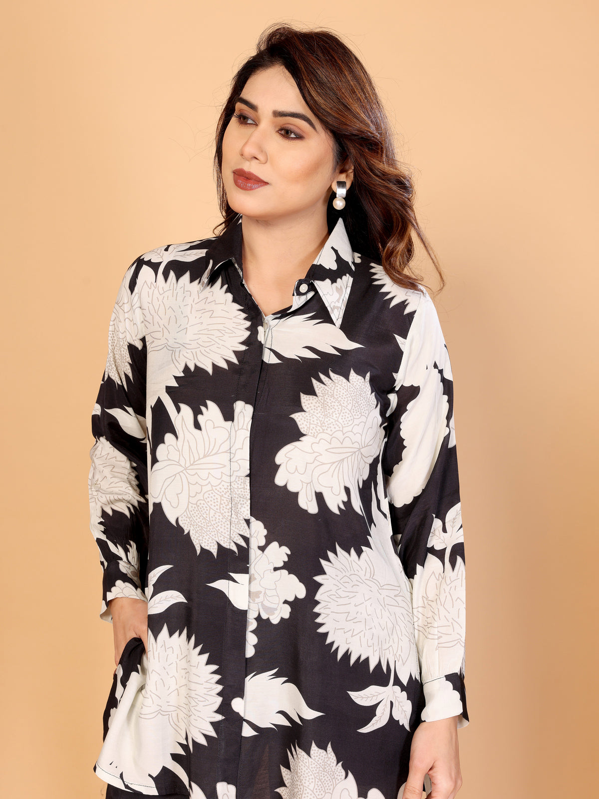 Elegant Black & White Floral Printed Co-Ord Set